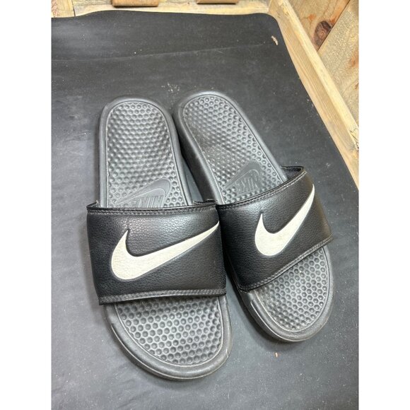 Nike Mens Black Slide Sandals Size 9 Rubber Comfort Slip-On Durable Design - Picture 2 of 7